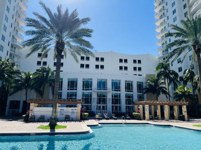 Apartment for sale  Unit #706W - photo 6029175