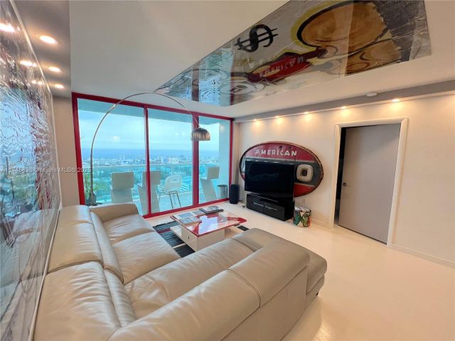 Apartment for rent  Unit #2804 - photo 5607171