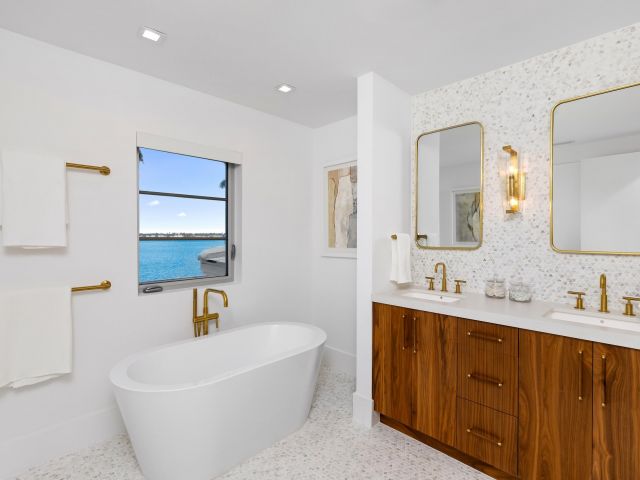 Home for sale at 2745 S Flagler Drive - photo 5751202