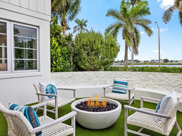 Home for sale at 2745 S Flagler Drive - photo 5751220