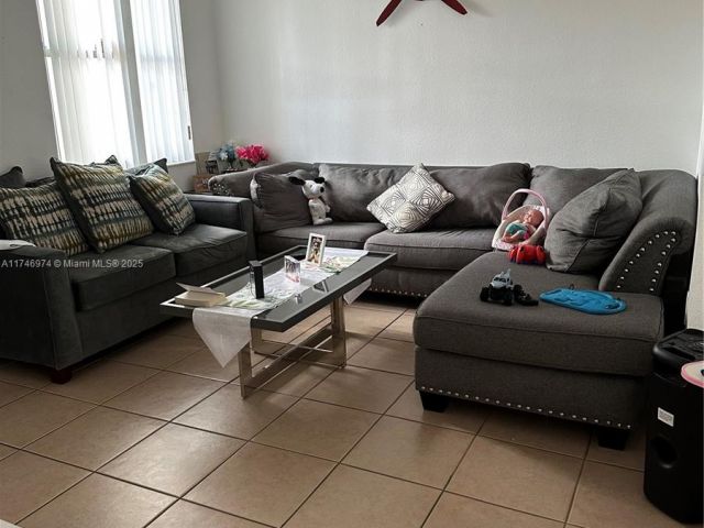 3-bedroom home for sale in Homestead - 11031 SW 246th St 0 - MondialRealty