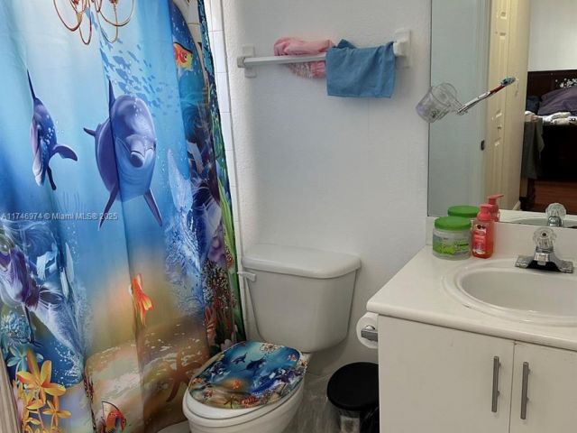 3-bedroom home for sale in Homestead - 11031 SW 246th St 0 - MondialRealty