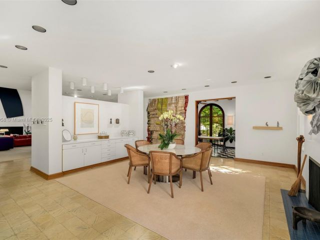 Home for sale at 4197 S Douglas Rd - photo 6091388