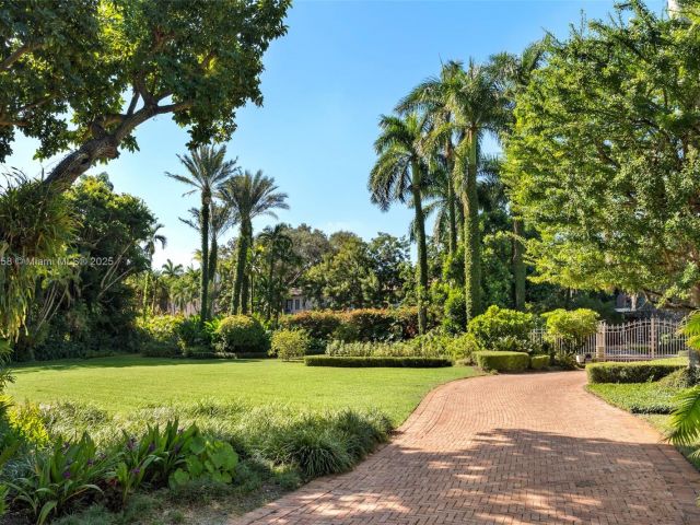 Home for sale at 4197 S Douglas Rd - photo 6091398