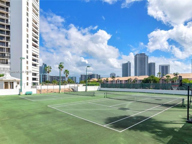 Apartment for sale  Unit #406 - photo 5670027