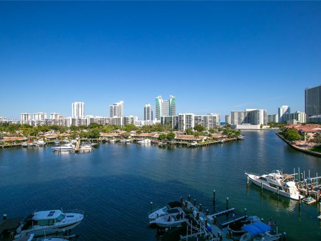 Apartment for sale  Unit #406 - photo 5670043