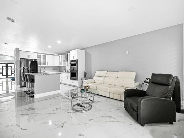 Home for sale at 1311 SW 139th Ct - photo 6054562