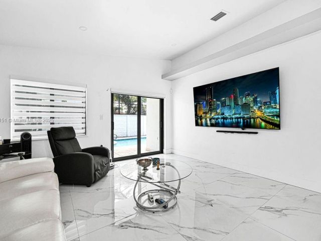 Home for sale at 1311 SW 139th Ct - photo 6054564