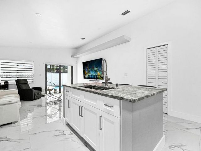 Home for sale at 1311 SW 139th Ct - photo 6054566