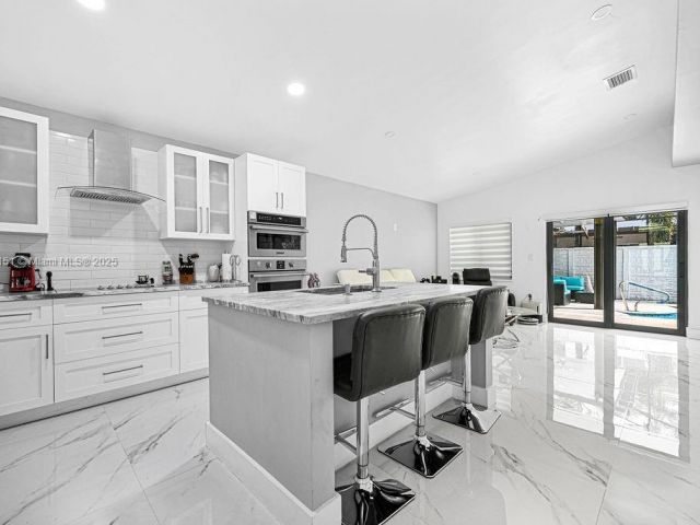 Home for sale at 1311 SW 139th Ct - photo 6054571