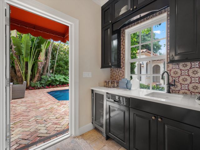 Home for sale at 2411 Aravale Road - photo 6405415