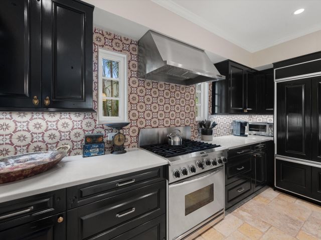 Home for sale at 2411 Aravale Road - photo 6405420