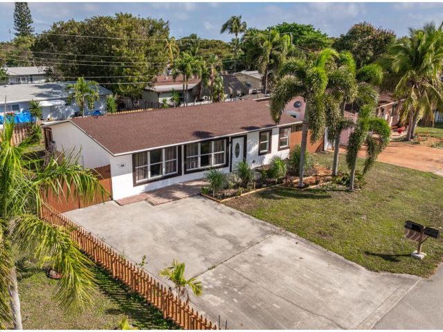 Home for sale at 1649 NE 31st Street - photo 6282411