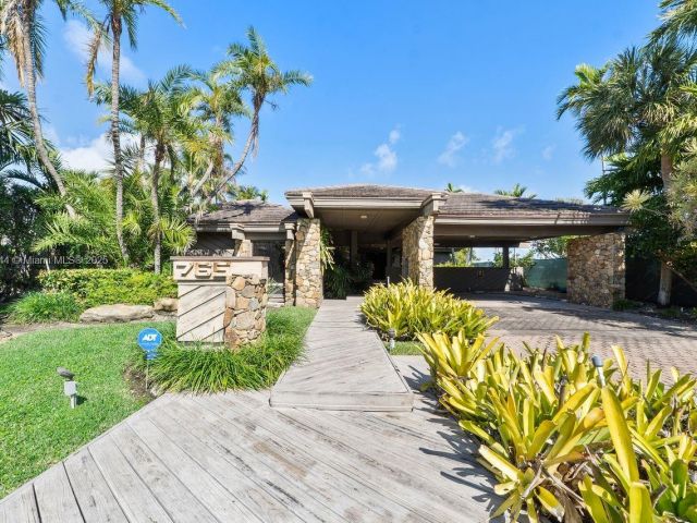 Home for sale at 765 N Shore Dr - photo 5517629