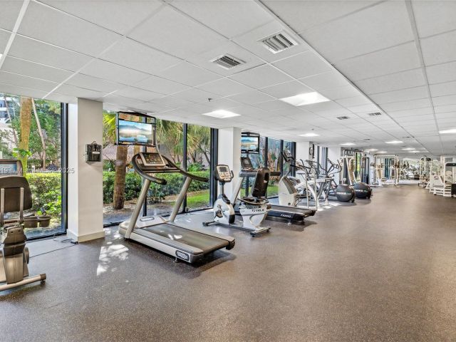 Apartment for sale  Unit #1600 - photo 5623365