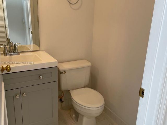 Apartment for sale  Unit #1600 - photo 5623375