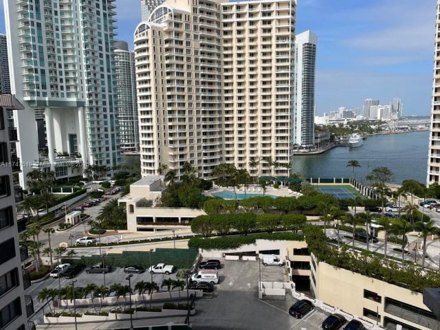 Apartment for sale  Unit #1600 - photo 5623379