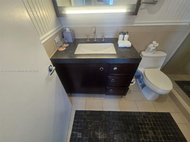 Apartment for sale  Unit #2306 - photo 6071230