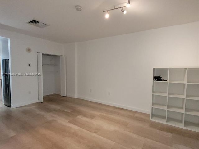 Apartment for sale  Unit #111 - photo 6125392