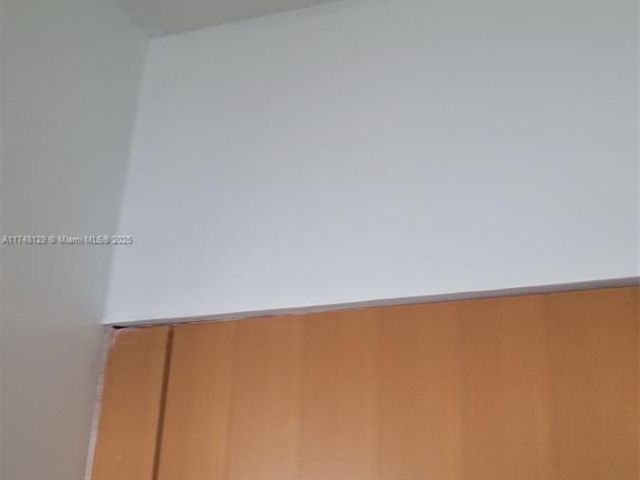 Apartment for sale  Unit #3311 - photo 5652347