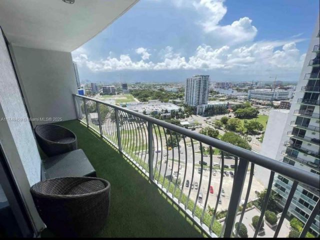 Apartment for sale  Unit #2211 - photo 5652330