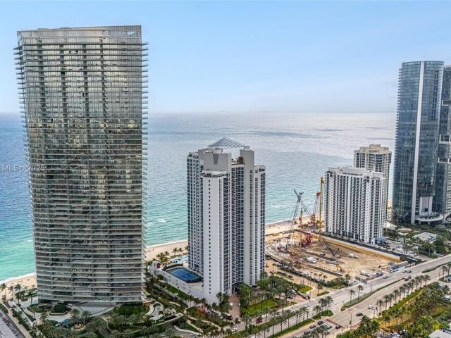 Apartment for sale  Unit #1004 - photo 5671221