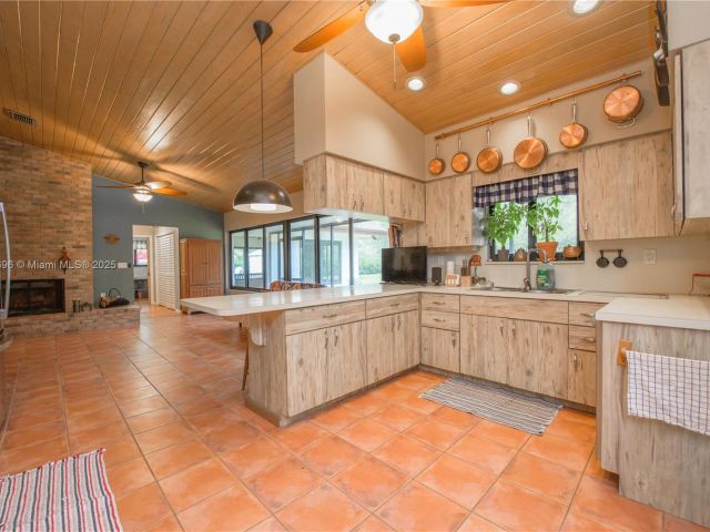 Home for sale at 19425 SW 334th St - photo 5776653