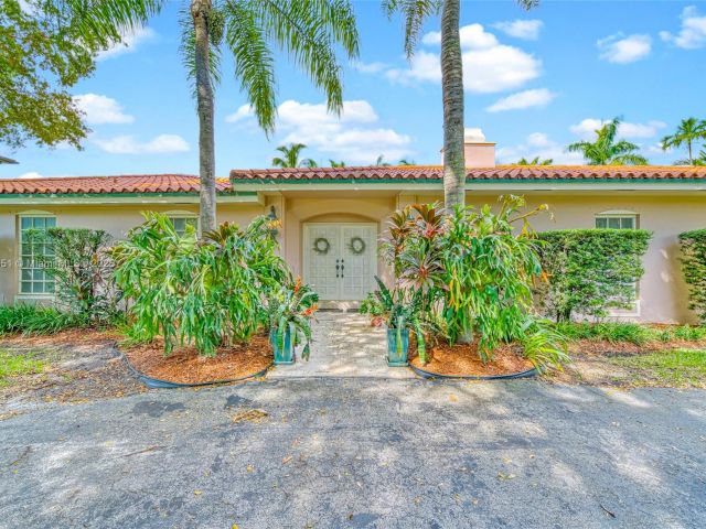 Home for sale at 9370 Balada St - photo 7471498