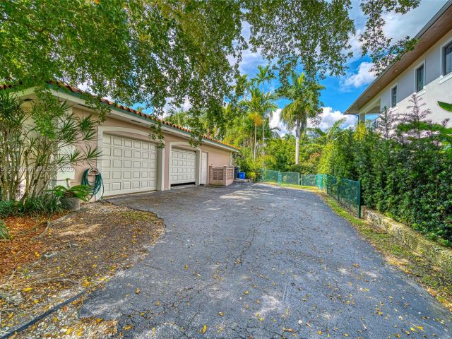Home for sale at 9370 Balada St - photo 7471504