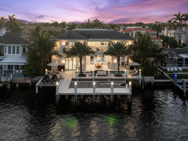 Home for sale at 7212 NE 8th Drive - photo 5941152