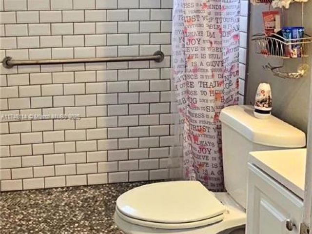 Home for sale at 3015 SW 24th Ter - photo 5831504