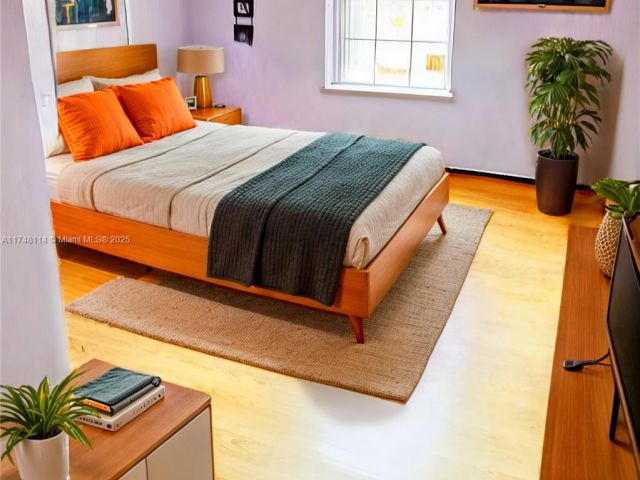 Home for sale at 3015 SW 24th Ter - photo 5831508