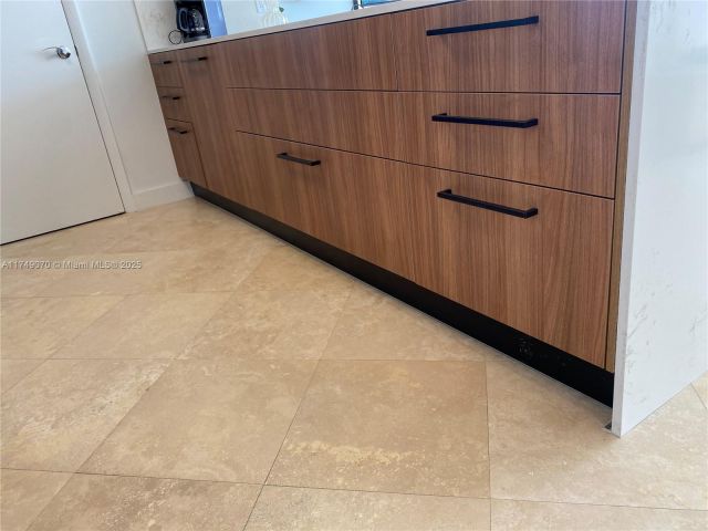 Apartment for sale  Unit #3507 - photo 5672779