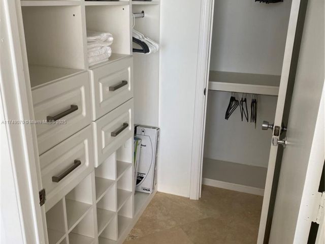 Apartment for sale  Unit #3507 - photo 5672785