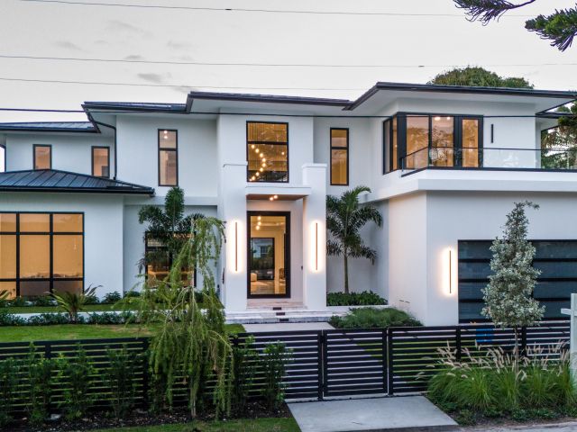 Home for sale at 258 33rd Court - photo 5807988