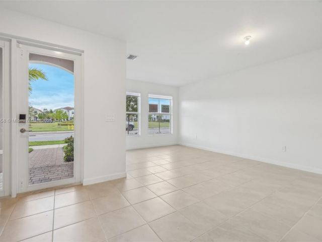 Home for sale at 26447 SW 148th Ave . - photo 5704213