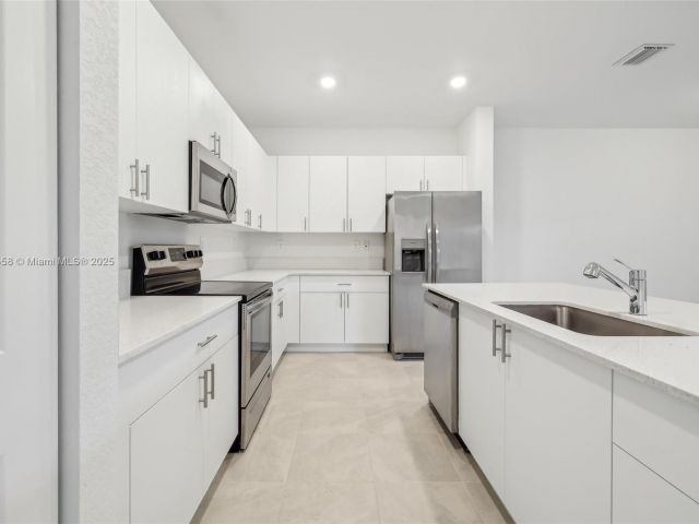 Home for sale at 26447 SW 148th Ave . - photo 5704218