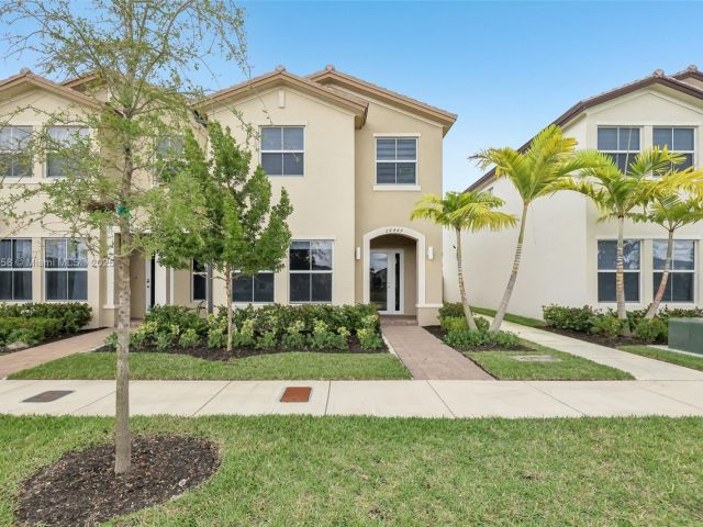 Home for sale at 26447 SW 148th Ave . - photo 5704221