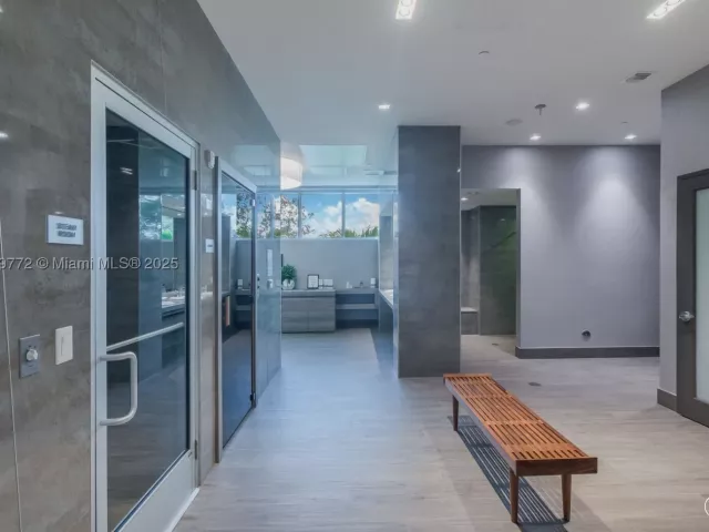 2-bedroom condo for sale in North Miami Beach - 17111 Biscayne Blvd 2001 - MondialRealty
