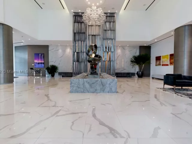 2-bedroom condo for sale in North Miami Beach - 17111 Biscayne Blvd 2001 - MondialRealty