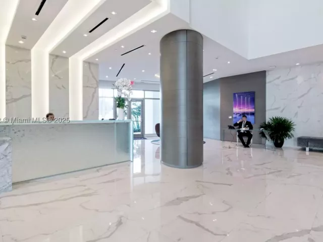 2-bedroom condo for sale in North Miami Beach - 17111 Biscayne Blvd 2001 - MondialRealty