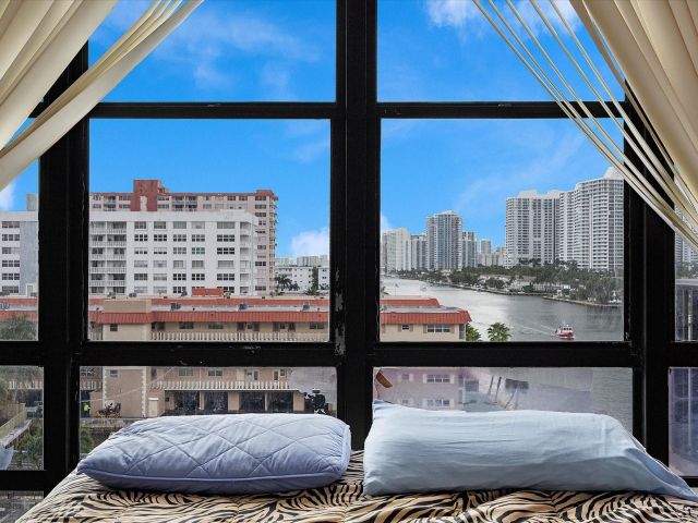 Apartment for sale  Unit #710 - photo 5818129