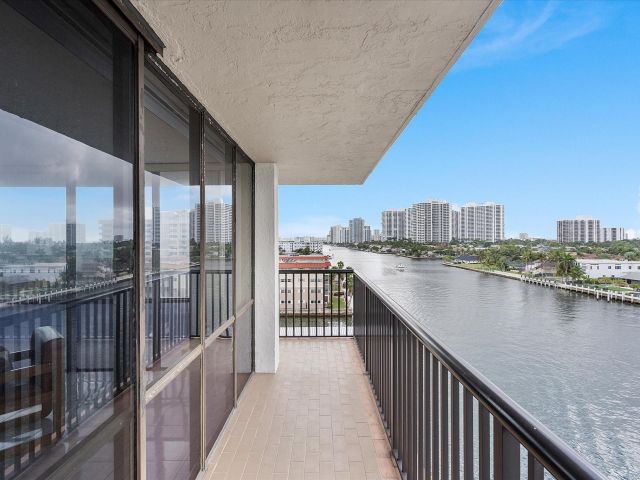 Apartment for sale  Unit #710 - photo 5818139