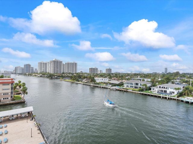 Apartment for sale  Unit #710 - photo 5818140