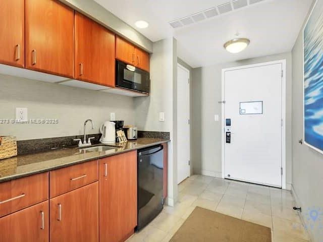condo for sale in Sunny Isles Beach - 18001 Collins Ave 903 - MondialRealty