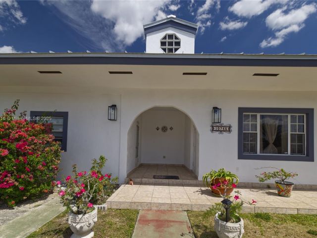 Home for sale at 10745 Westwood Lake Dr - photo 5781051