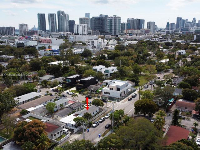 Home for sale at 93 NW 44th St - photo 5842257