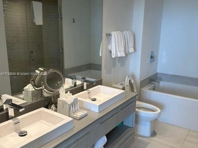 Apartment for sale  Unit #R2702 - photo 5706073