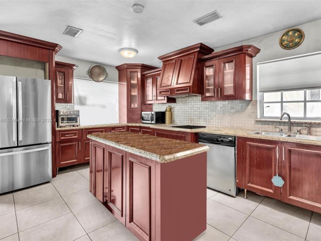 Home for sale at 2631 NE 214th St - photo 6091419