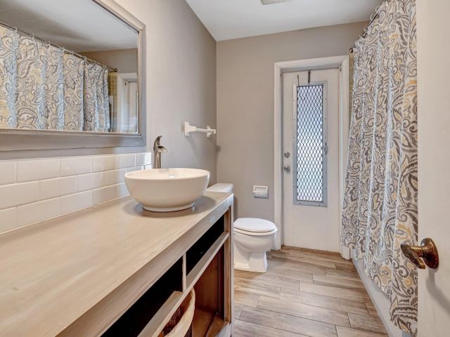 Home for sale at 625 Sunshine Drive - photo 5949583